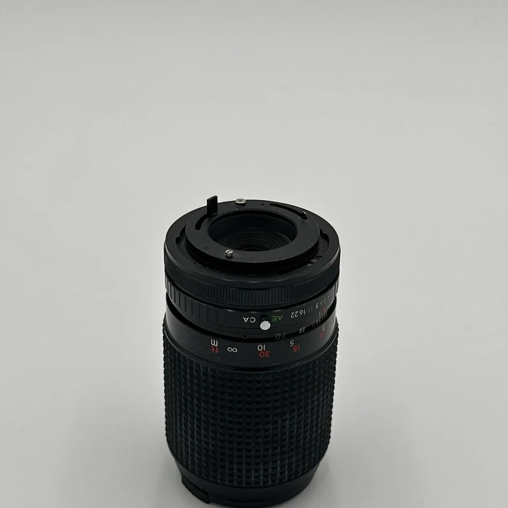 Samyang 70-210mm 1:4.0-5.6 Zoom Lens
